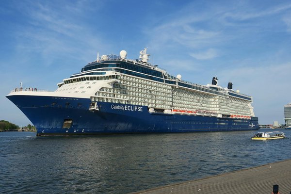 The Ultimate Guide to Selecting the Ideal Peak District Holiday Rental with Exciting Guided Hiking Adventures